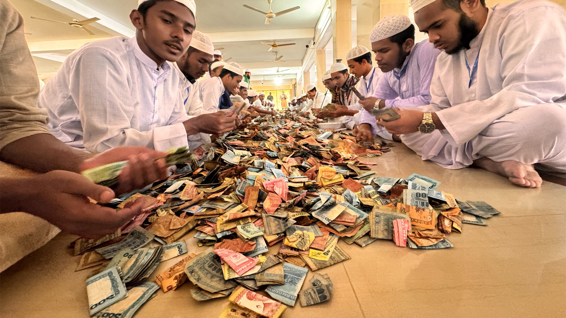 Erkaklar erektsiyasining porno fotosurati