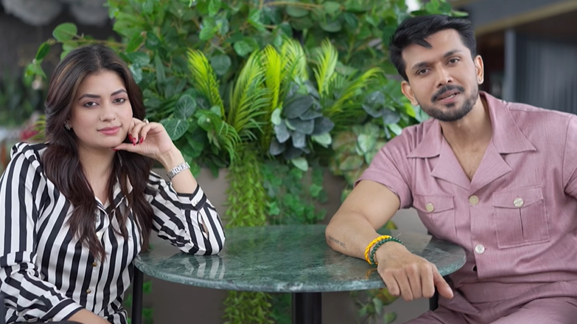 Chubby ikki marta kirish porno hd Uy qurgan xudolar fotosurati