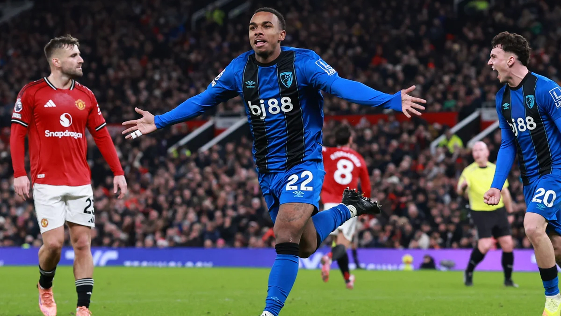 ইউনাইটেড–বোর্নমাউথের ৮ গোলের থ্রিলার ম্যাচ