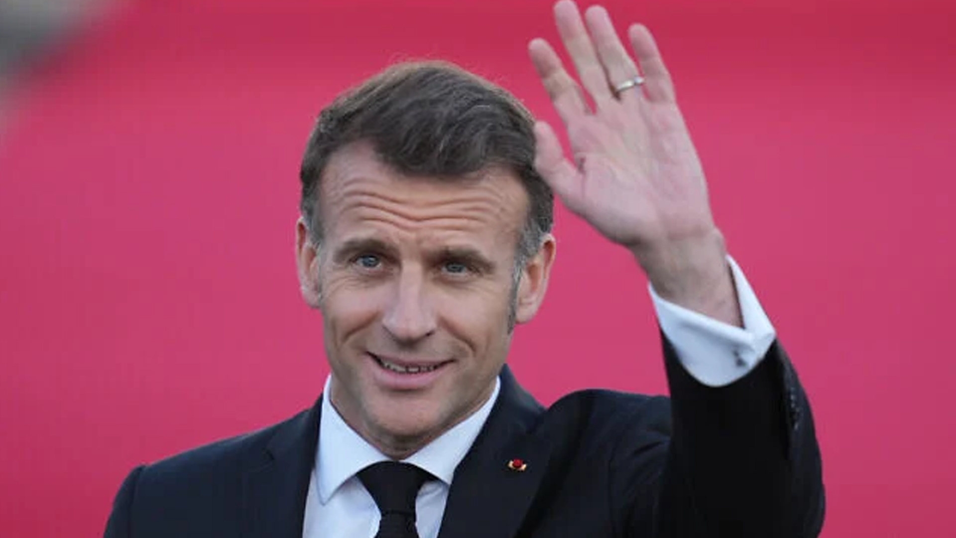 বলপূর্বক হরমুজ প্রণালি খোলা ‘অবাস্তব’: ম্যাক্রোঁ