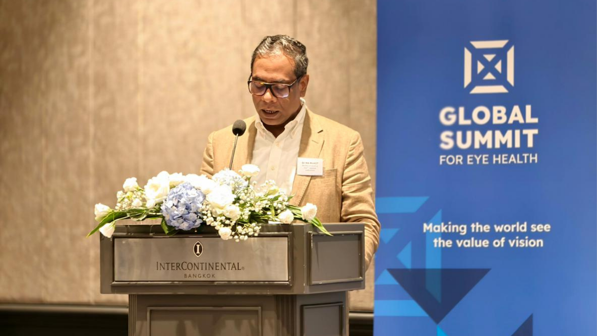 ব্যাংককে চক্ষু সম্মেলন: সম্মিলিতভাবে অন্ধত্ব নিরসনের অঙ্গীকার স্বাস্থ্য প্রতিমন্ত্রীর