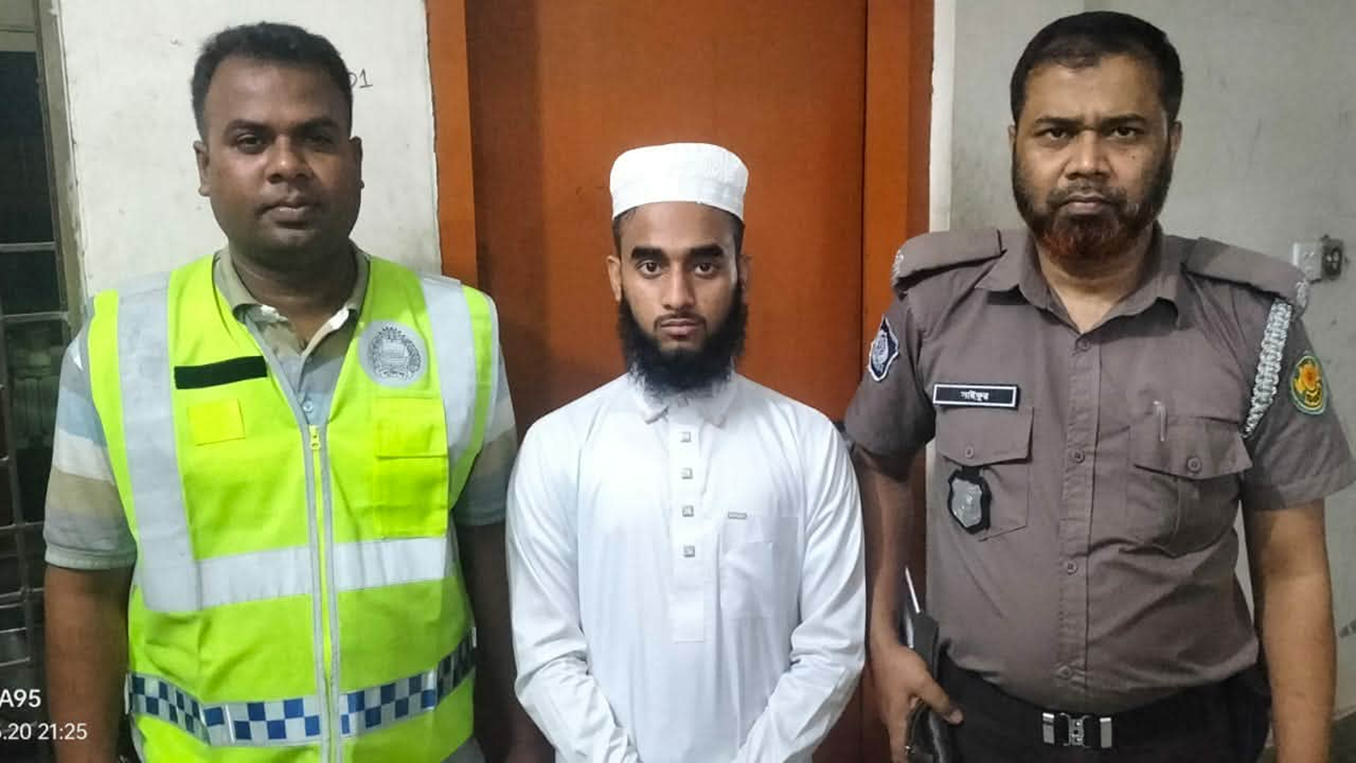 শিহাবের বিরুদ্ধে যৌনাচার-মামলার পরও কেন মাদ্রাসায় রাখা হলো, তদন্ত হবে: ডিএমপি