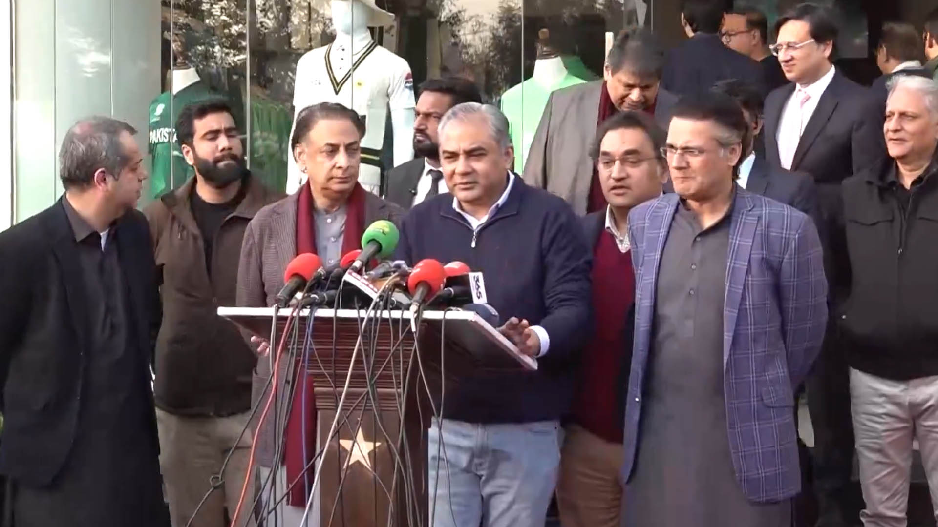 সরকার চাইলে বিশ্বকাপ বয়কট করবে পাকিস্তান