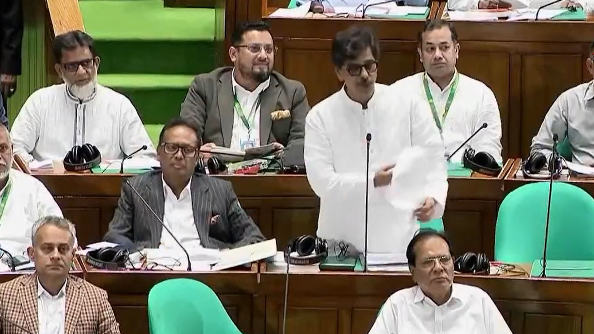 সাগরের ওইপাড় দেখা গেলেও অতীত সরকারের দুর্নীতির কথা বলে শেষ করা যাবে না: কৃষিমন্ত্রী