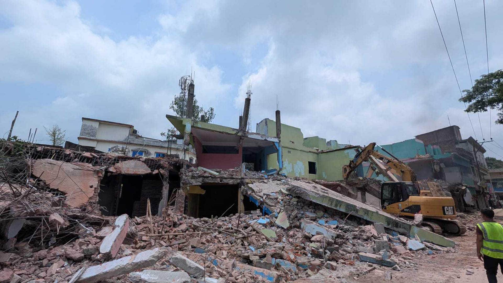 বগুড়ায় সরকারি বিদ্যালয়ের ৪১ শতাংশ জমি দখল, ৪০ বছর পর উদ্ধার