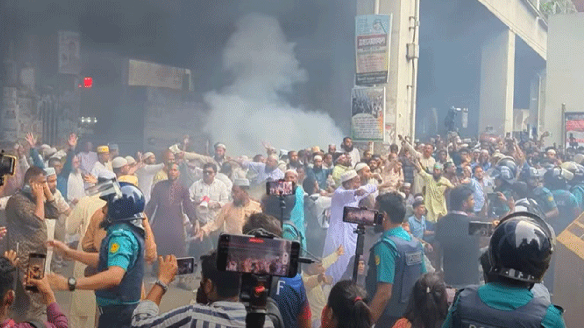 Onlayn porno tomosha qiling Onajonim