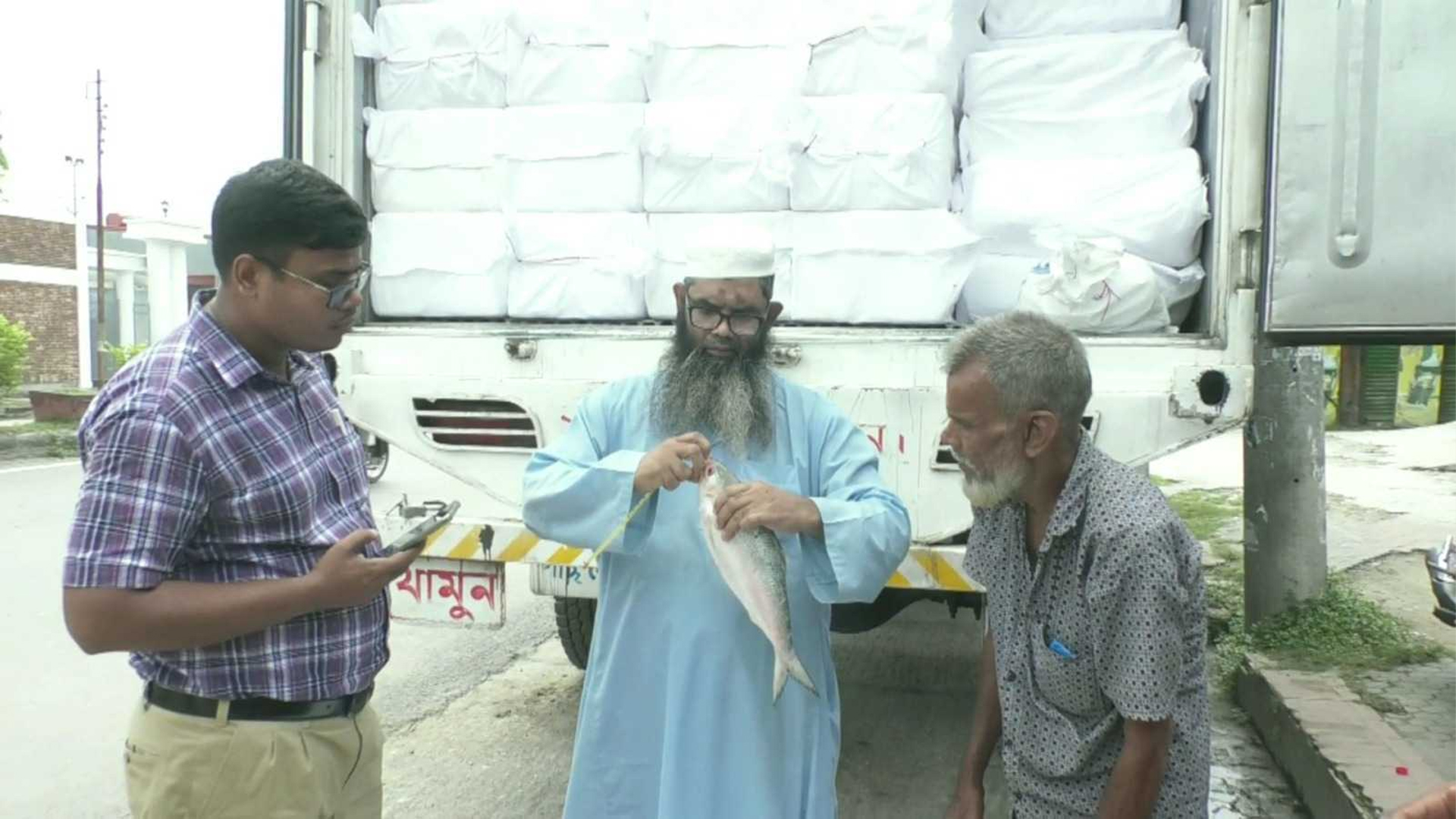 এবার পূজায় অনুমতির ১২০০ টনের বিপরীতে ভারতে গেল ১০৭ টন ইলিশ