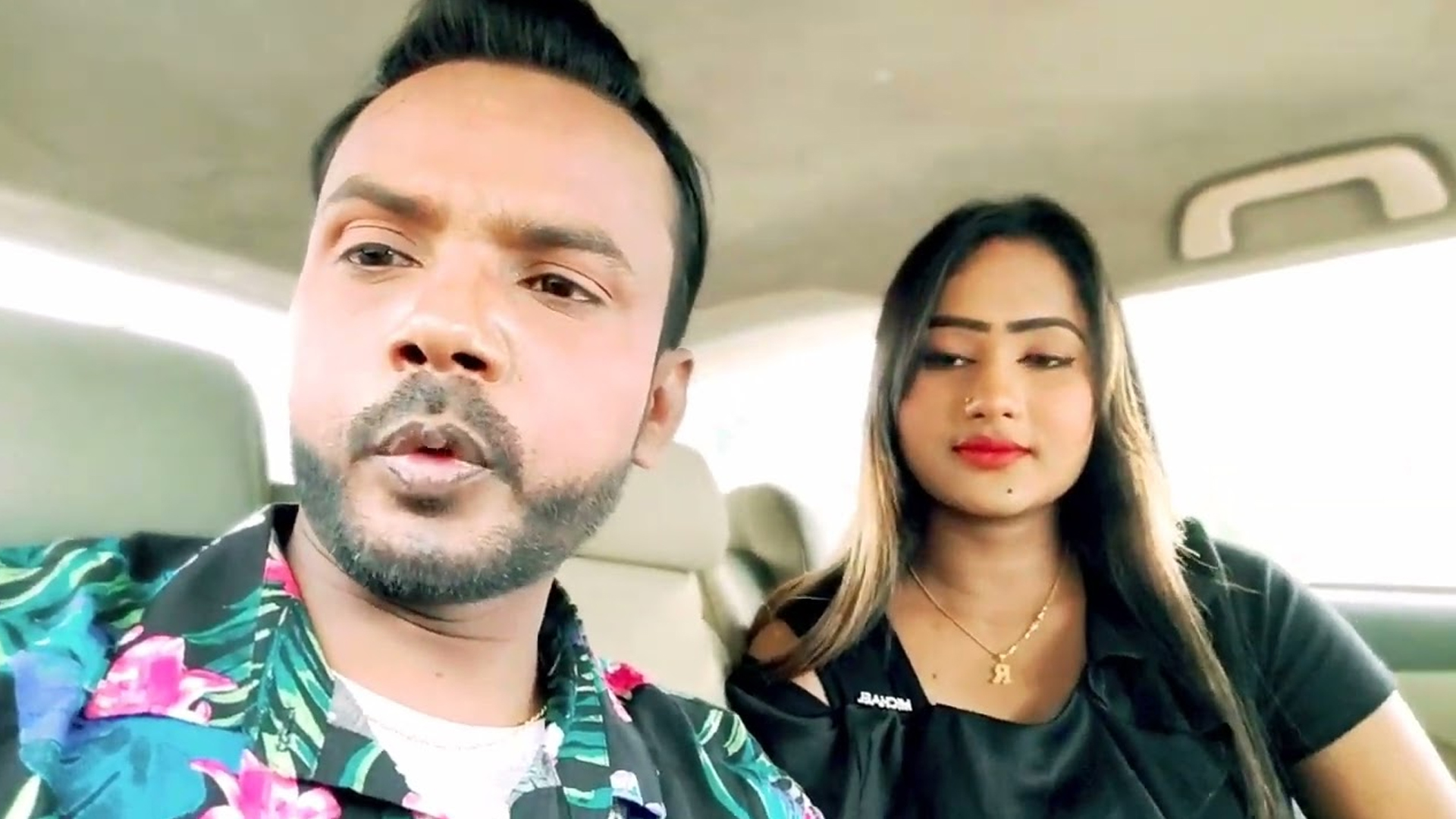 হিরো আলমের বিরুদ্ধে গ্রেফতারি পরোয়ানা, কী বলছেন রিয়ামনির আইনজীবী