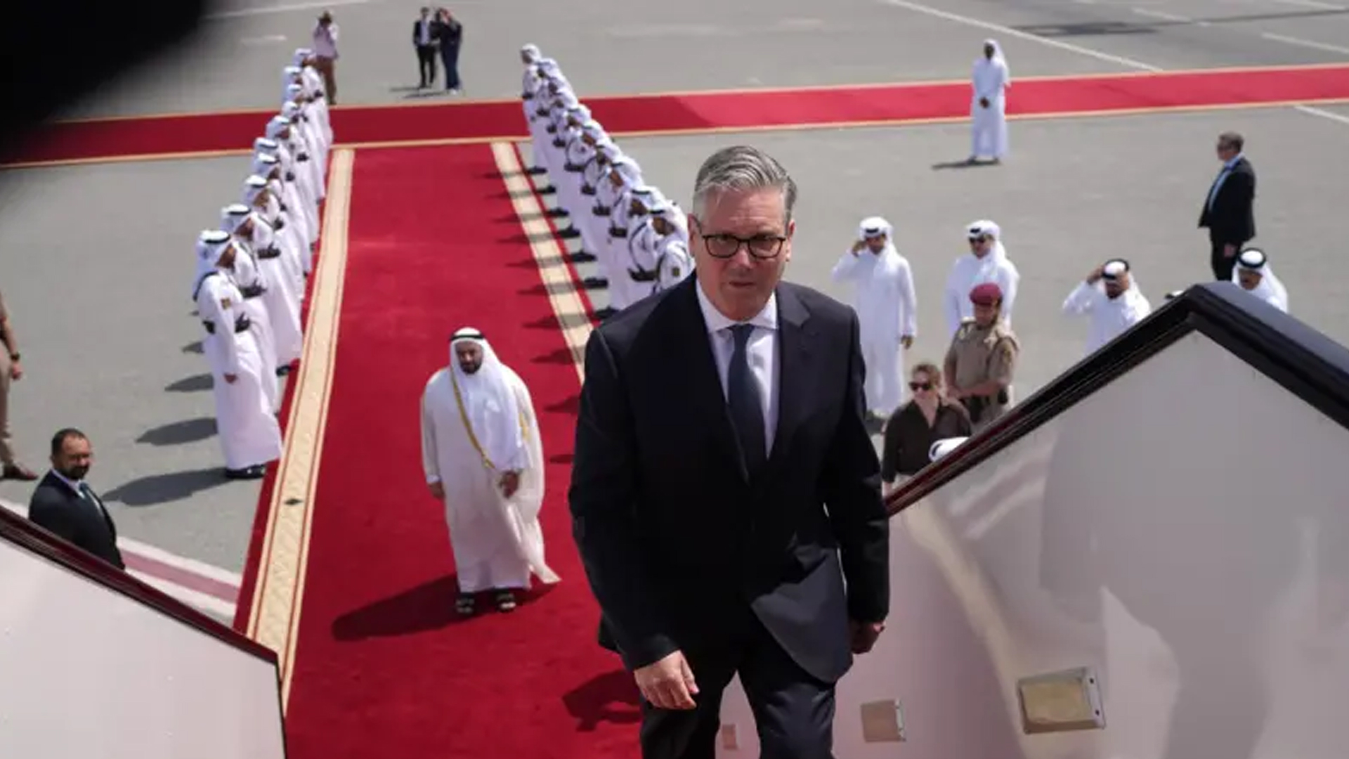 ইরানে নৌ অবরোধেও যুক্তরাজ্যকে পাশে পাচ্ছে না যুক্তরাষ্ট্র!