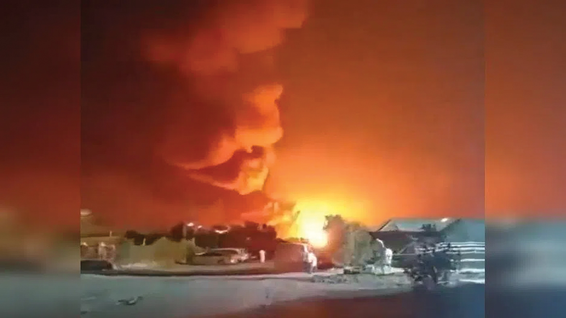 জ্বালানি স্থাপনায় হামলার কারণে তেল উৎপাদন দৈনিক ৬ লাখ ব্যারেল কমেছে