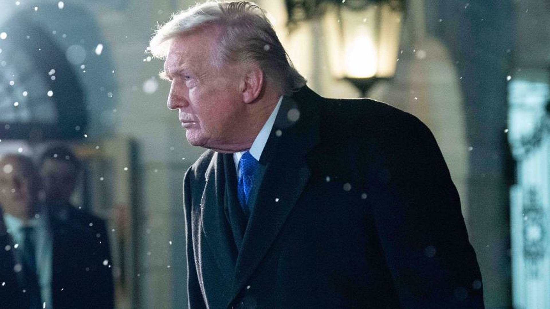 ট্রুথ সোশ্যালে বর্ণবাদী ভিডিও প্রকাশ করার জন্য ক্ষমা চাইবেন না ট্রাম্প