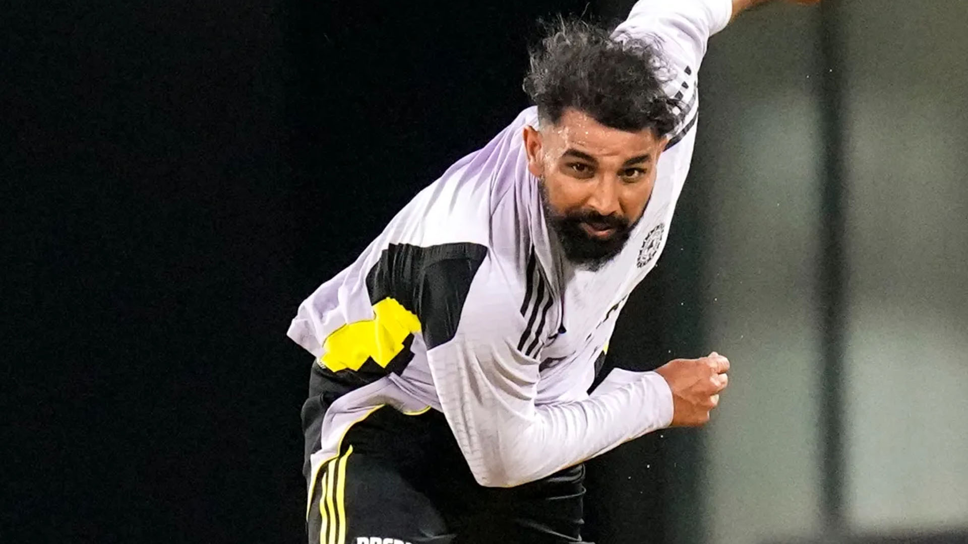 দুলীপ ট্রফি খেলতে পারলে টি-টোয়েন্টি পারব না কেনো–শামির প্রশ্ন