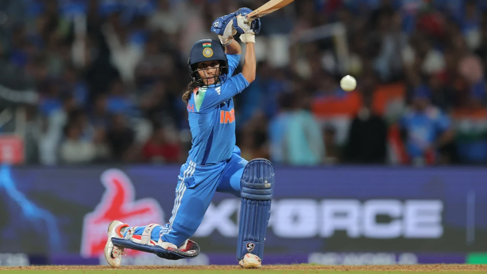 শেফালি-দীপ্তির ব্যাটে ফাইনালে দ. আফ্রিকাকে শক্ত চ্যালেঞ্জ জানালো ভারত