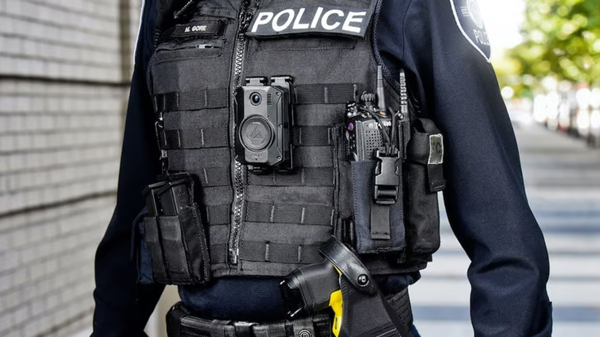 মিনিয়াপোলিসে ইমিগ্রেশন কর্মকর্তাদের বডি ক্যামেরার সিদ্ধান্ত ট্রাম্প প্রশাসনের