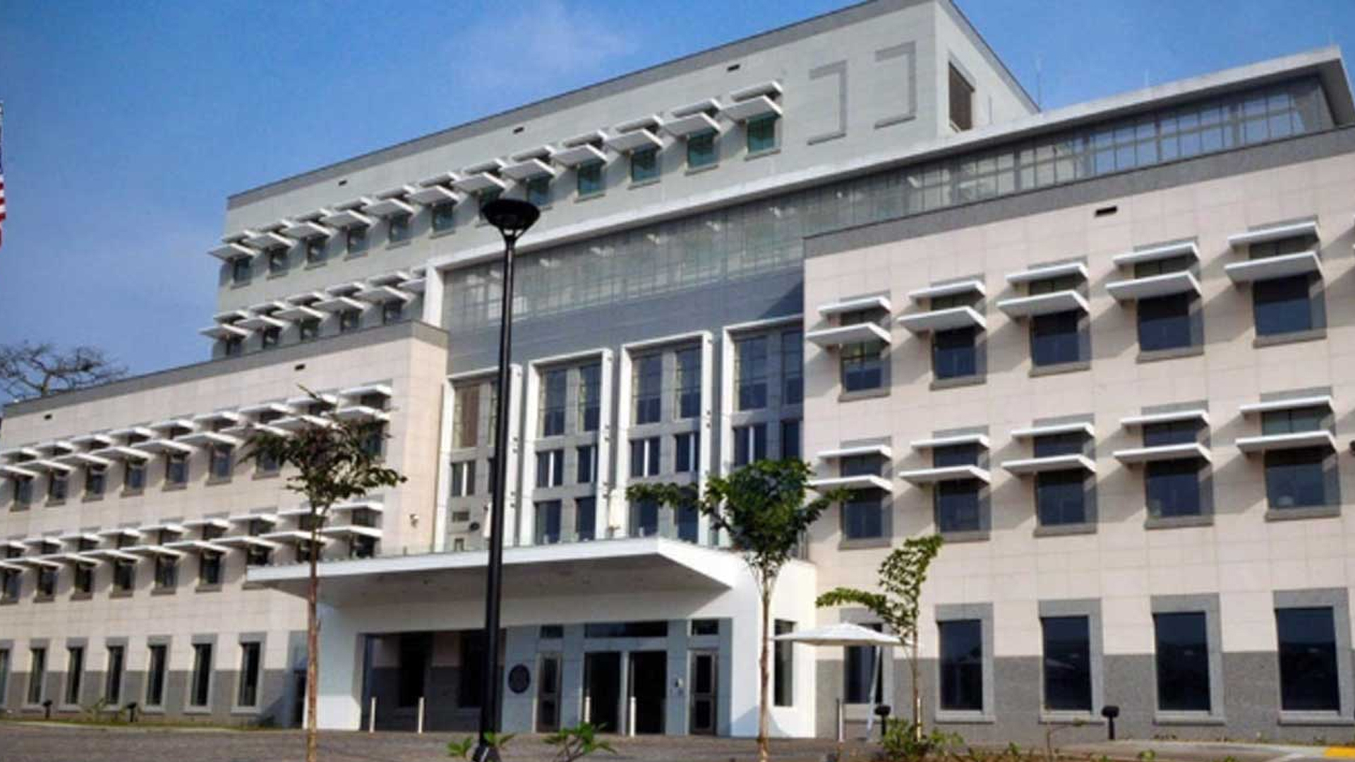 পাকিস্তানে সব ভিসা অ্যাপয়েন্টমেন্ট বাতিল করল যুক্তরাষ্ট্র