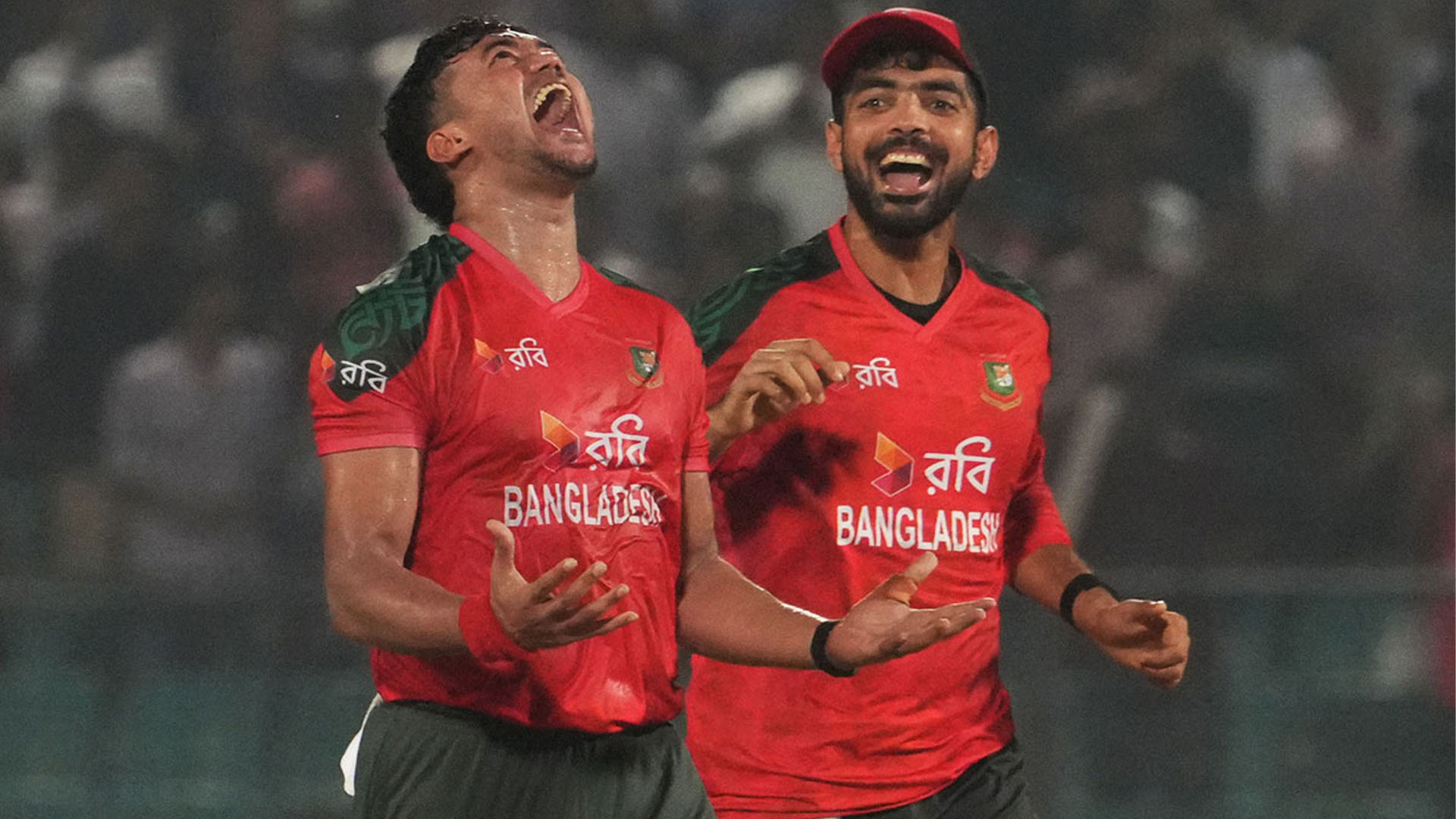 চট্টগ্রামে প্রথম ম্যাচের টিকিট বিক্রি থেকে আয় ৩৫ লাখ টাকা