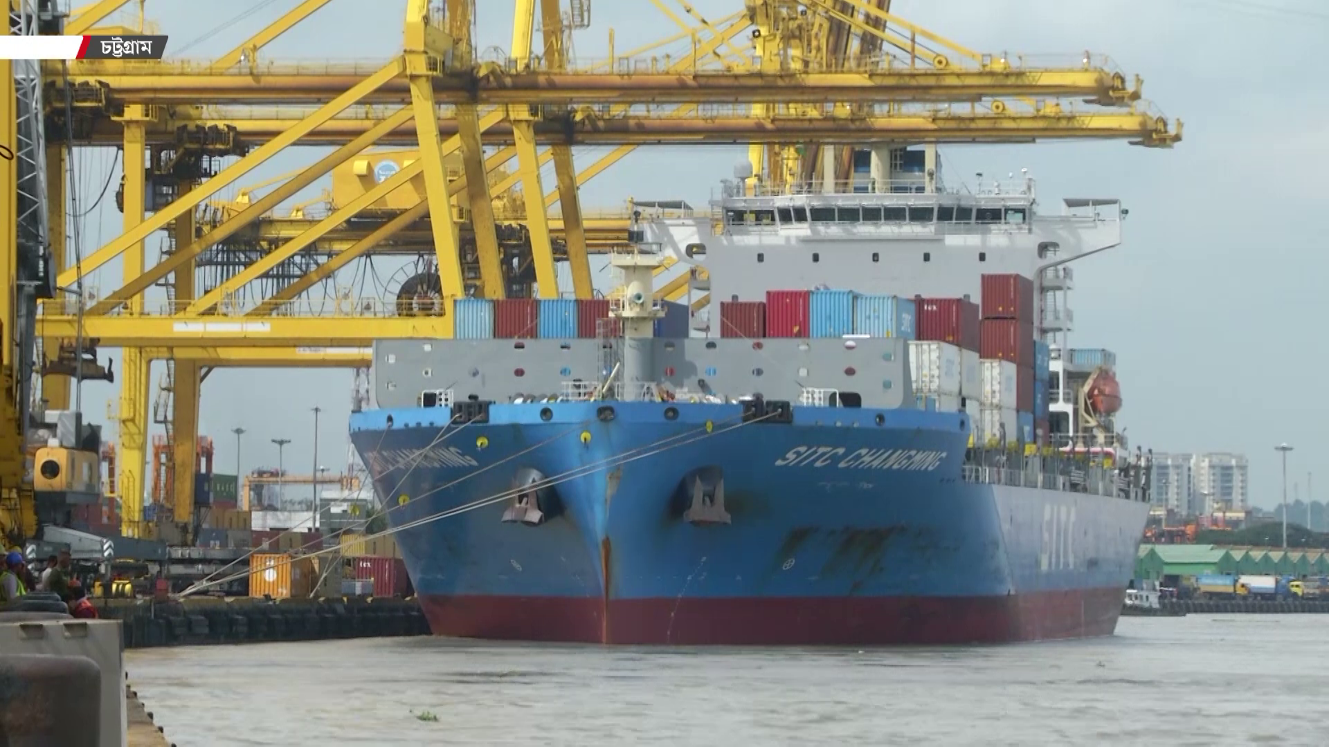 মধ্যপ্রাচ্য সংঘাত: বাড়ছে পরিবহন ব্যয়, চাপে আমদানি-রফতানি বাণিজ্য