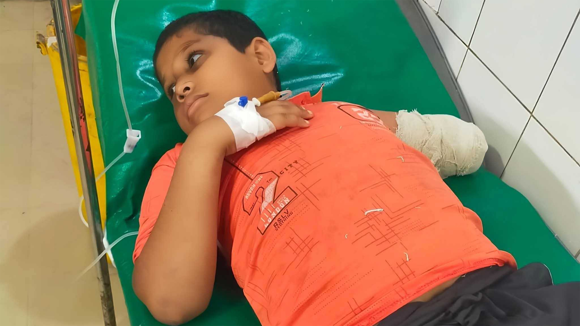 চাঁদপুরে সড়কে উদ্ধার হওয়া বিচ্ছিন্ন হাতটি শিশু রিহানের