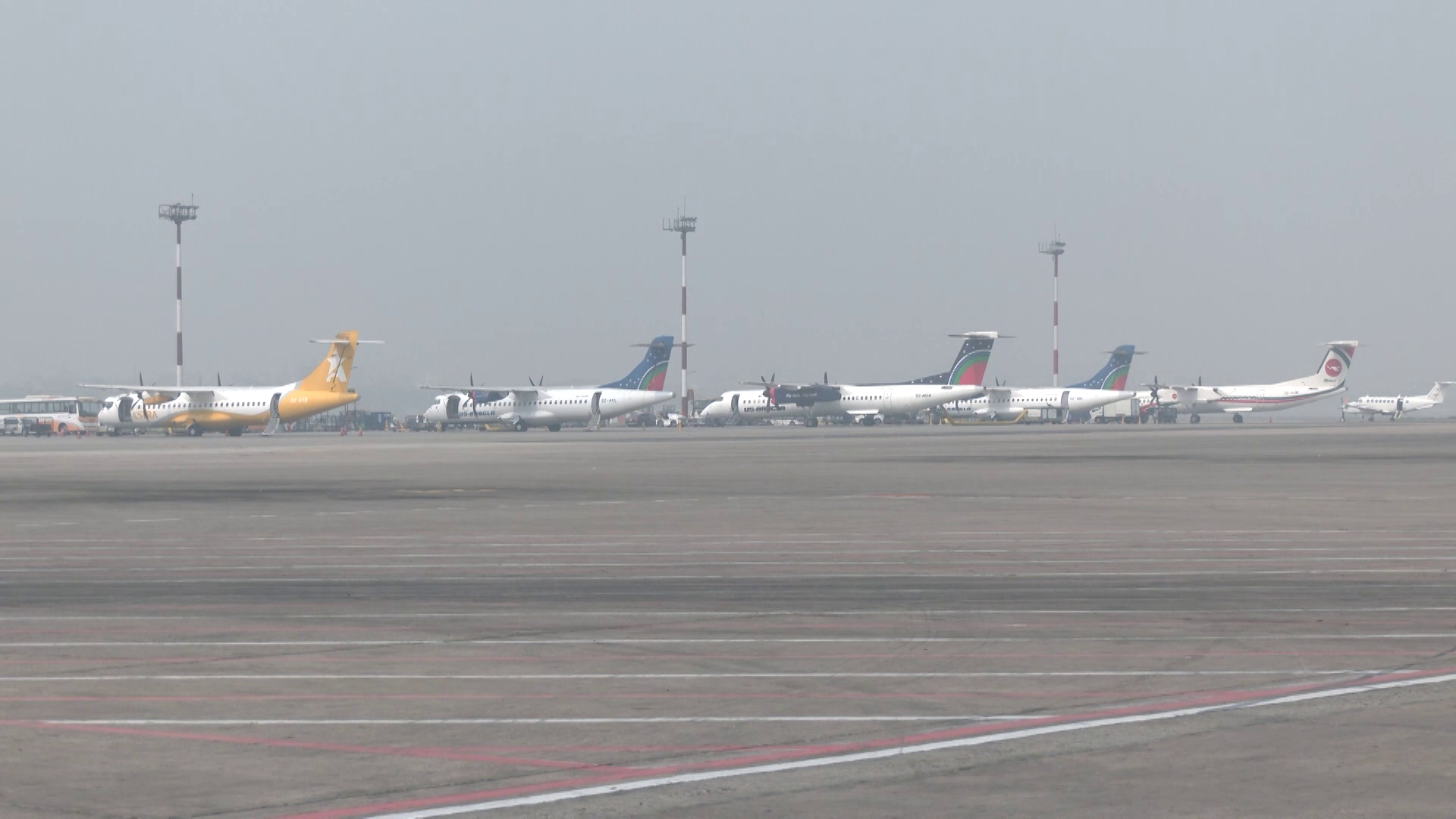 জেট ফুয়েলের অস্বাভাবিক দাম বাড়ায় বিপাকে এয়ারলাইন্সগুলো, বাড়বে আকাশপথের ভাড়া!