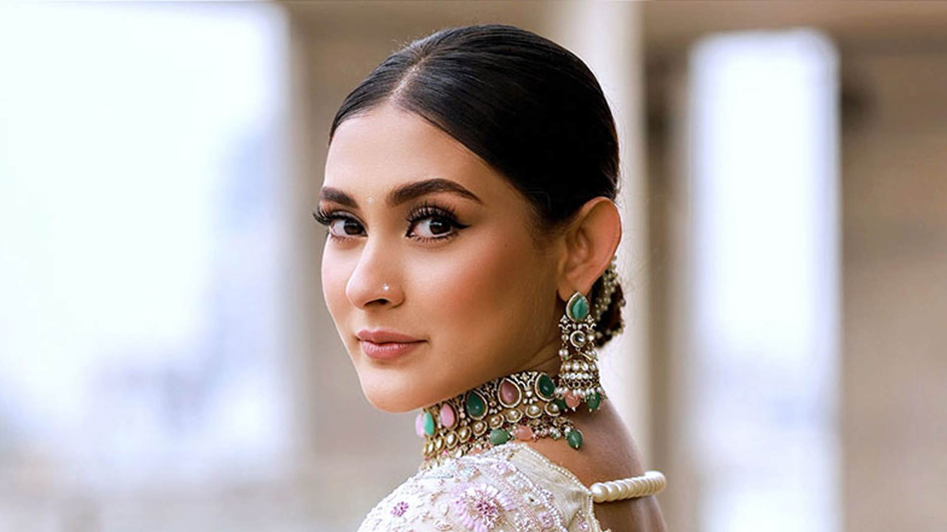 মামলার বিষয়ে অফিশিয়াল বিবৃতি দিলেন মেহজাবীন