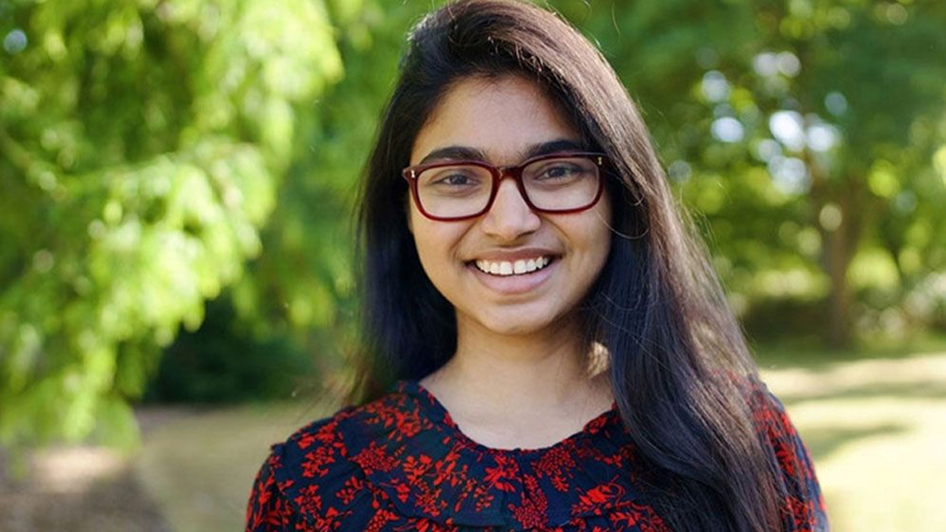 আমি কোনো দলের সঙ্গে থাকছি না: তাসনিম জারা