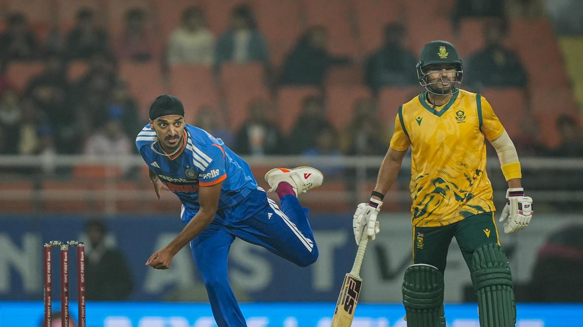 আর্শদীপ সিংয়ের ১৩ বলের ওভার!