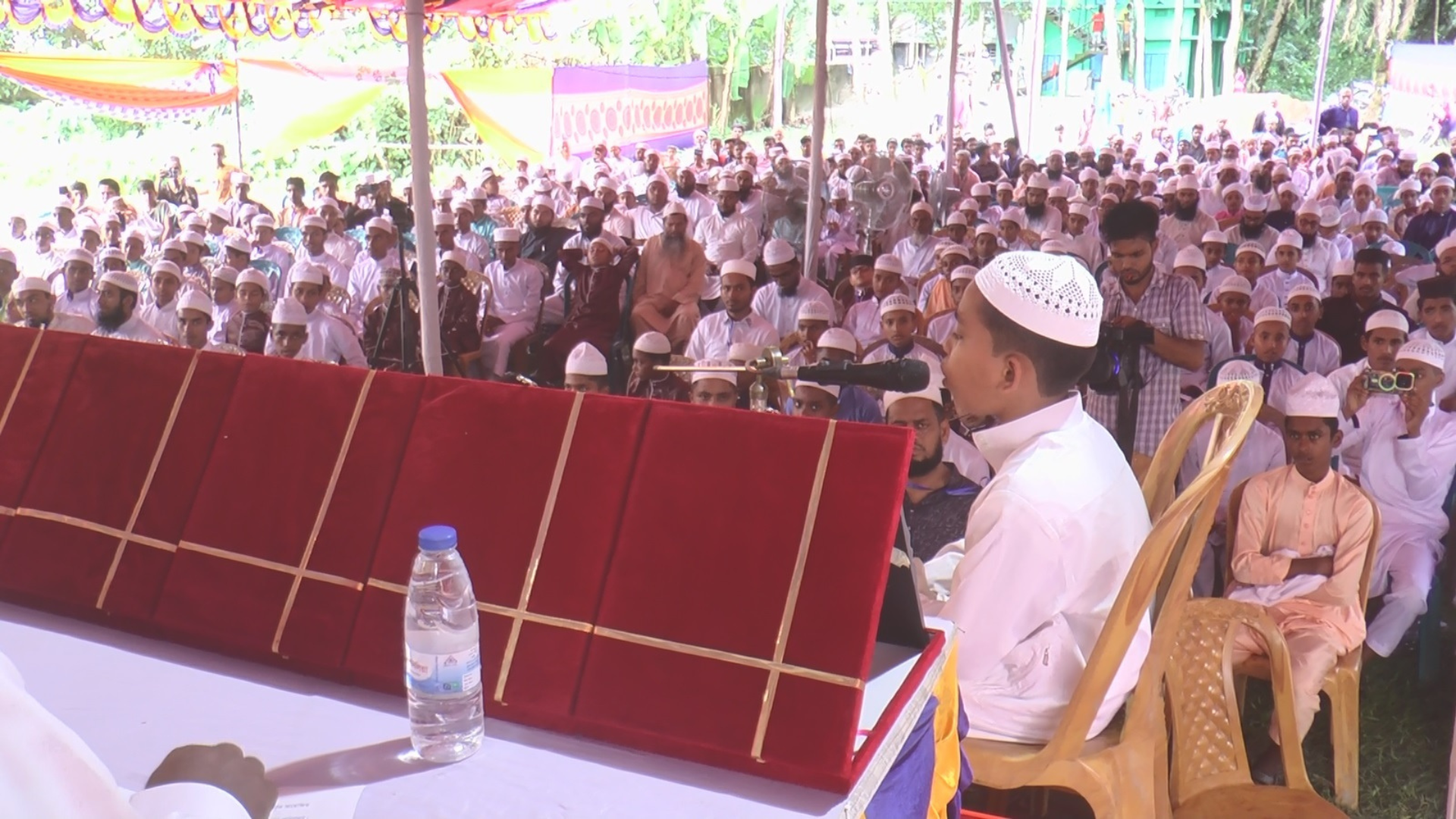 মাদারীপুরে কোরআন প্রতিযোগিতা: ৩ শতাধিক শিক্ষার্থীর অংশগ্রহণ