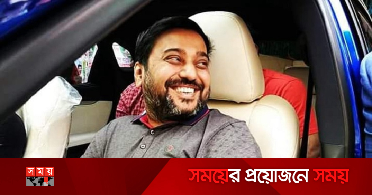 Rejissor bilan ikki kishilik jinsiy aloqa Porno video: Onamga josuslik qilish