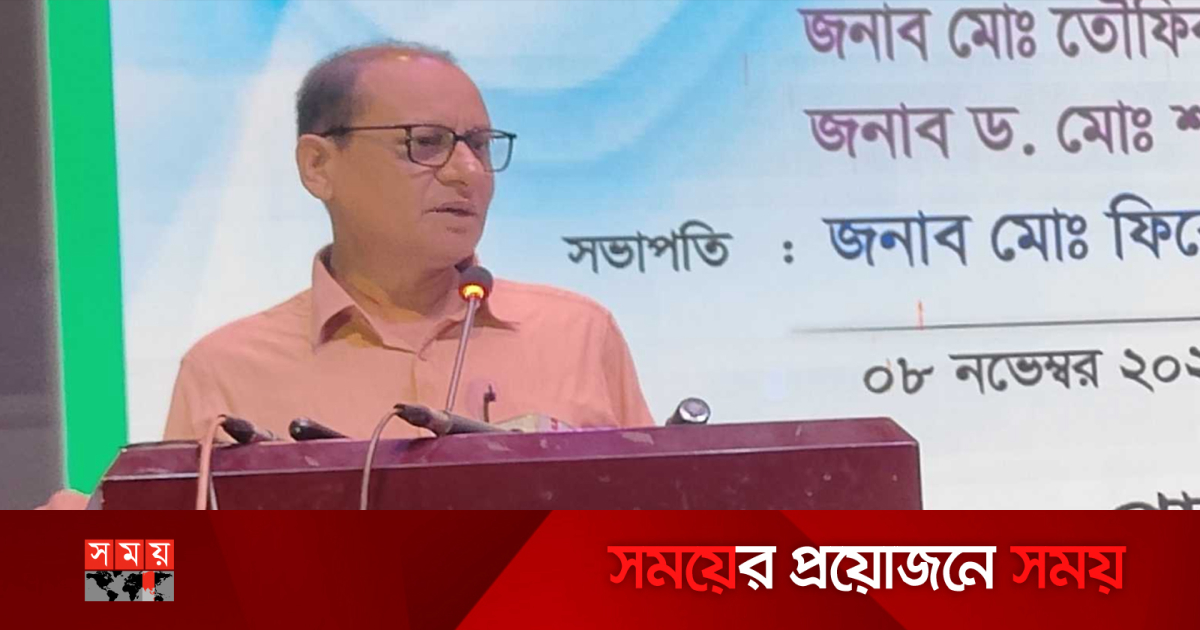 Rossiyalik porno aktrisani ishga olishdi.