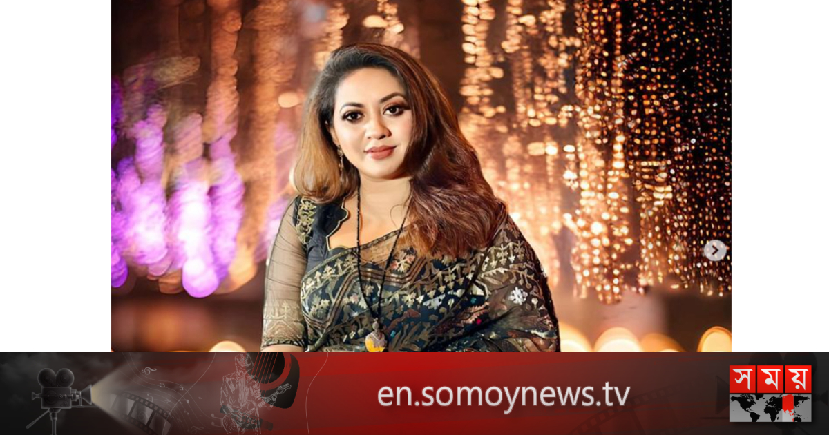 Tareen makes Tollywood debut